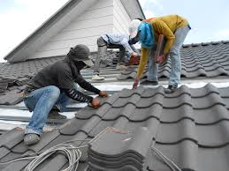 Best Roof Inspection  in Carbondale, KS